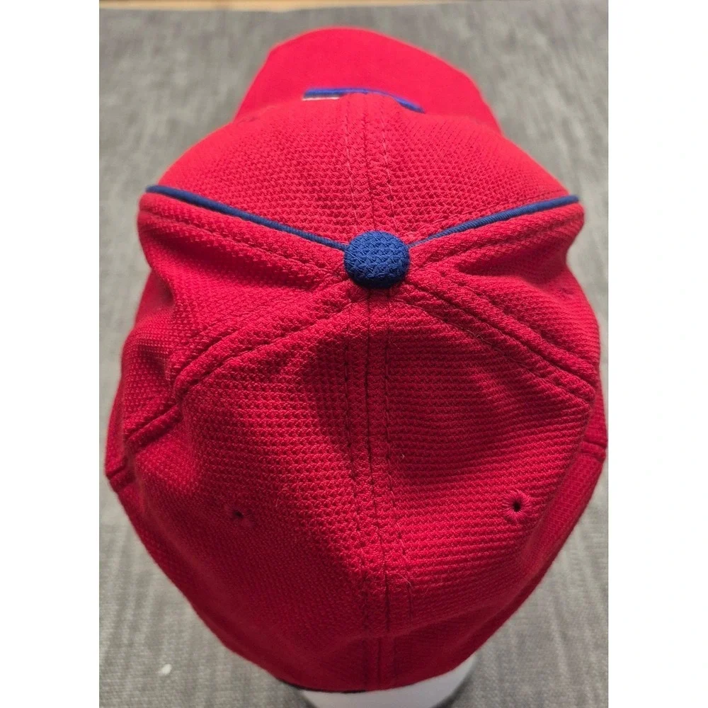 Philadelphia Phillies red fitted hat‎ blue team logo New Era Small/Medium  MLB